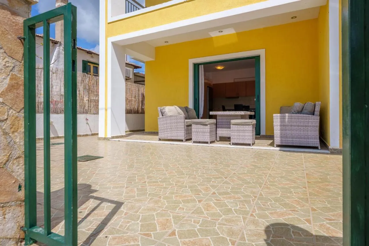 Niko'S Central Skala Apartments