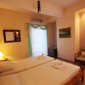  Apartment Mandola - Beachside